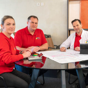 Malermeister Bothe plus Team übernehmen für Dich die gesamte Projektorganisation, Koordination und Planung. Bei Thilo Bothe, dein Malermeister, kommt alles aus einer hand: Von der Projektplanung bis hin zur Umsetzung. Du kannst dich darauf verlassen!